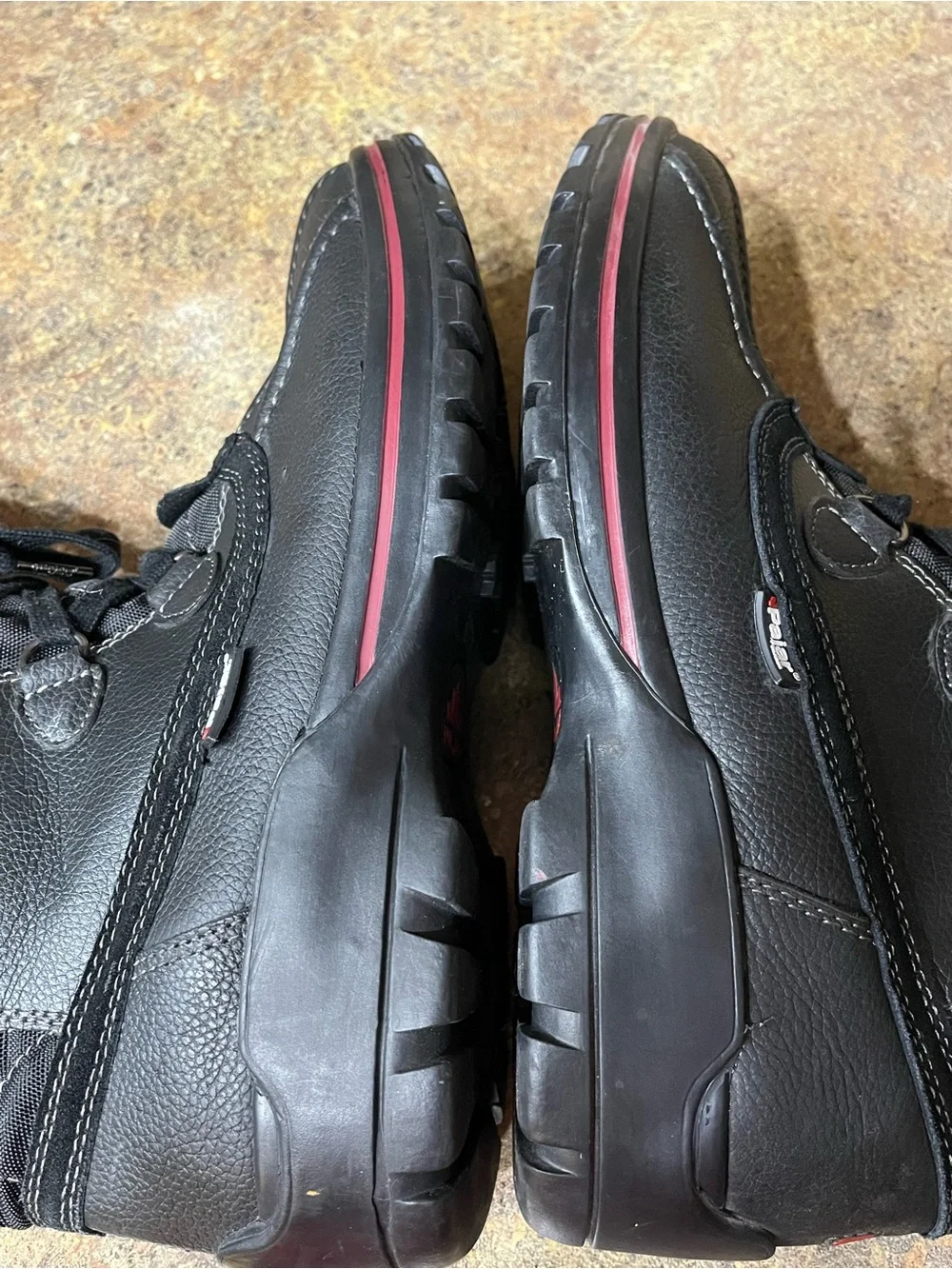 Pajar canada black